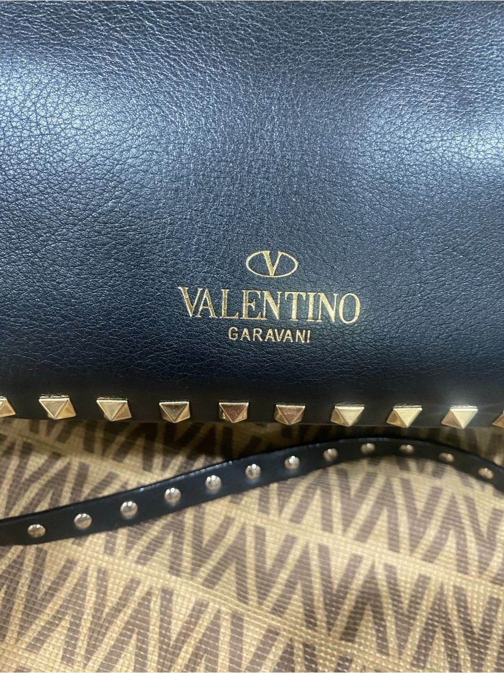 Valentino Garavani Rockstud Tote